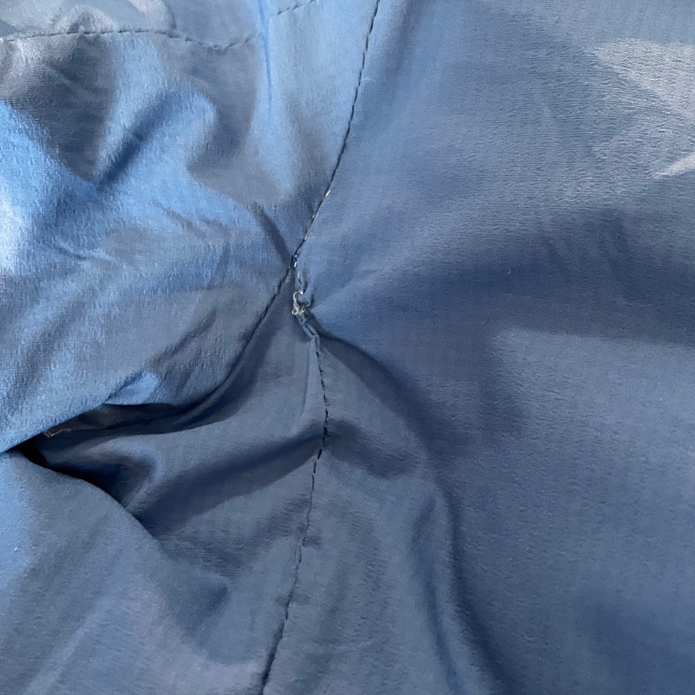 Canada Goose Vibrant Blue Jacket - Picture 5 of 11